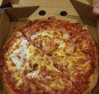 Charlie's Pizzeria - Australia Accommodation