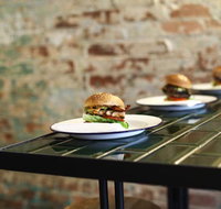 Chew Burgers - Australia Accommodation