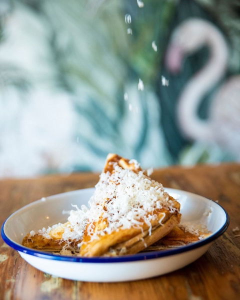 Queen Vee's - Australia Accommodation 0