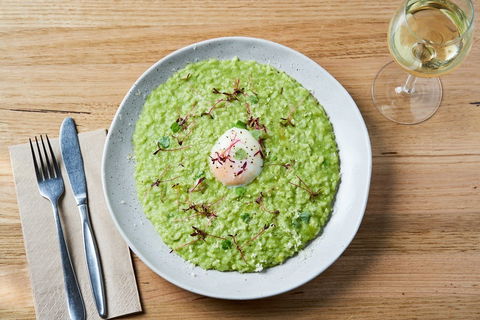 Leroys - Australia Accommodation 0