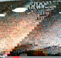 Steam  Wall - Australia Accommodation