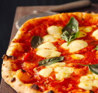 Sugo Mi Bistro  Pizzeria - Australia Accommodation
