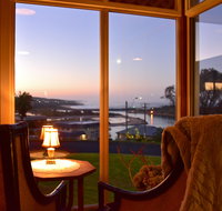 The Ocean Lounge - Australia Accommodation