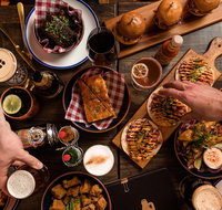 White Oaks Saloon Bar and Dining - Australia Accommodation