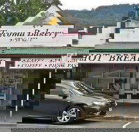 Cheeky Fox - Australia Accommodation