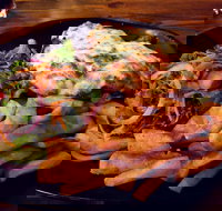 Lonestar Ribhouse - Australia Accommodation