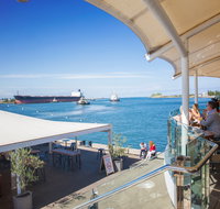 Queen's Wharf Hotel - Australia Accommodation