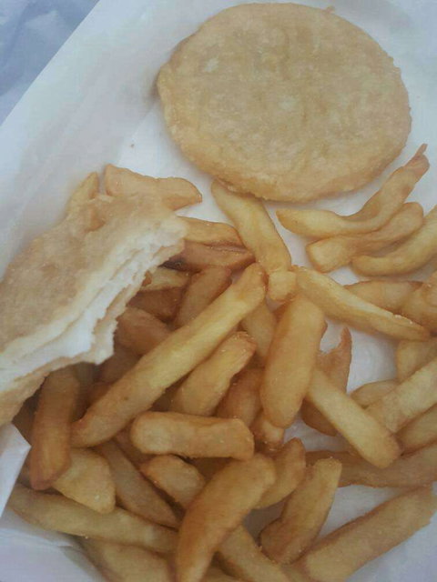 Snappers Fish & Chippery - Australia Accommodation 0
