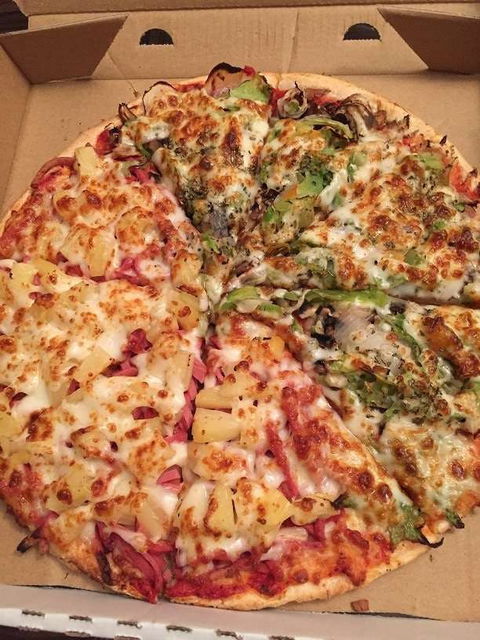 Johnny Boys Pizza - Mentone - Australia Accommodation 0