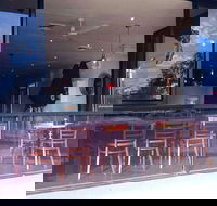 Debarge Hair  Caffe - Australia Accommodation