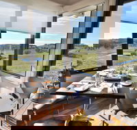 McVitty Grove Restaurant - Australia Accommodation
