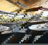Pacific Pines Tavern - Australia Accommodation
