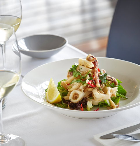 Eat At Whalers - Australia Accommodation 2