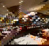 Must Winebar - Australia Accommodation