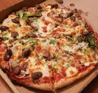 Benny Boy's Pizza - Wantirna - Australia Accommodation