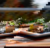 Avocados Bar and Cafe - Australia Accommodation