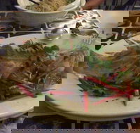 Dao Vien Vietnamese - Australia Accommodation