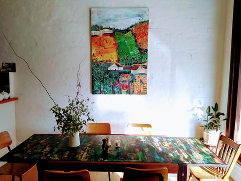 Amandhi's - Australia Accommodation 1