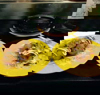 Hana Japanese Sushi Restaurant - Australia Accommodation