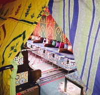 Front Gallery  Cafe - Australia Accommodation