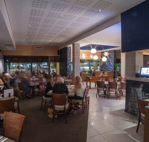 Michel's Restaurant - Australia Accommodation 10