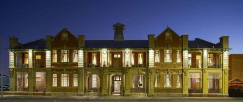 Quality Regent Hotel - Australia Accommodation 0