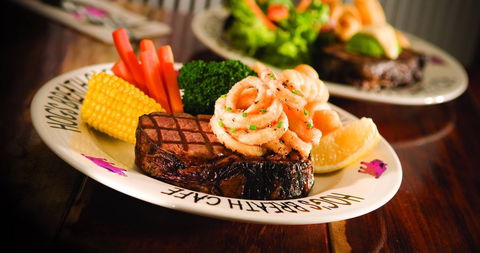 Hog's Australia's Steakhouse - Redcliffe - Australia Accommodation 0