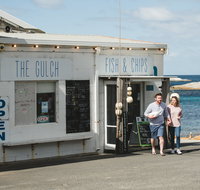 The Gulch Fish  Chips - Australia Accommodation