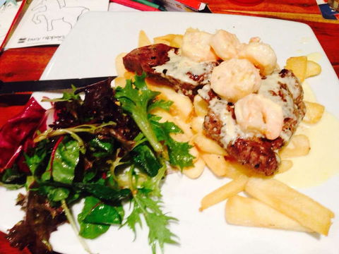 Breakers Bar & Cafe - Australia Accommodation 0