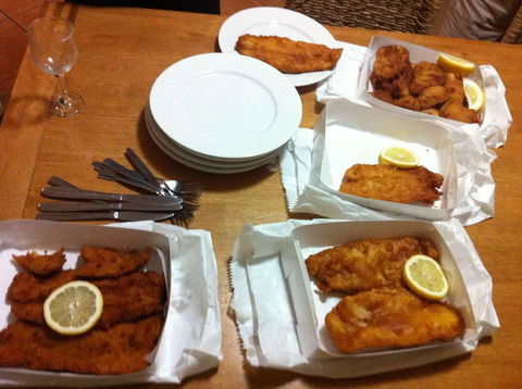 Hot Seafood & Grill Restaurant - Australia Accommodation 0