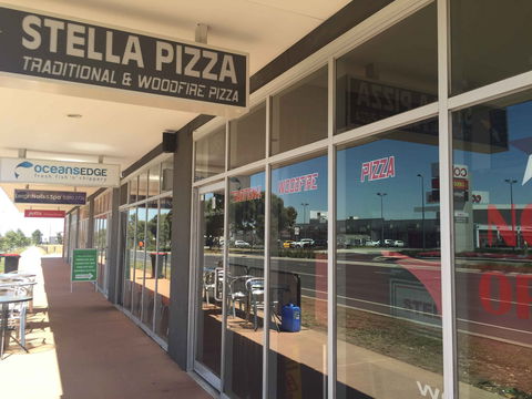 Stella Pizza - Australia Accommodation 0