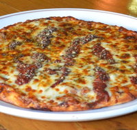 Gabriella Pizza - Australia Accommodation