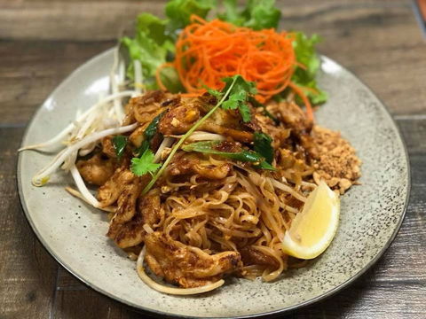 I Am Thai - Australia Accommodation 0