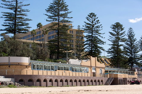 Northbeach Pavilion Pizza Restaurant, Bar And Kiosk - Australia Accommodation 1