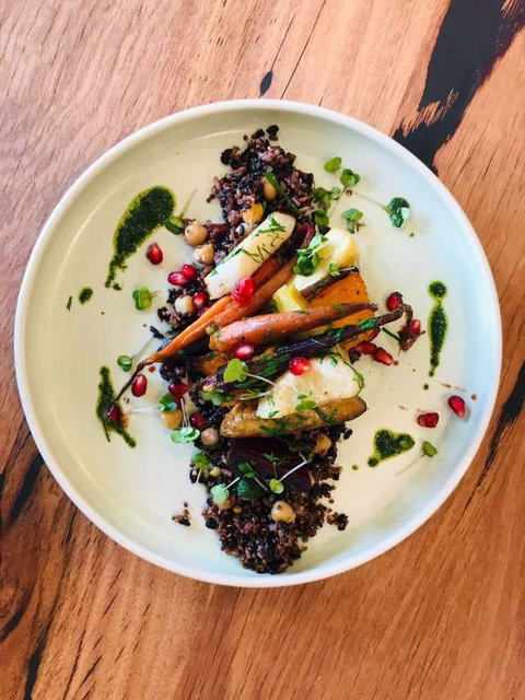 Zeppelin Kitchen - Australia Accommodation 0