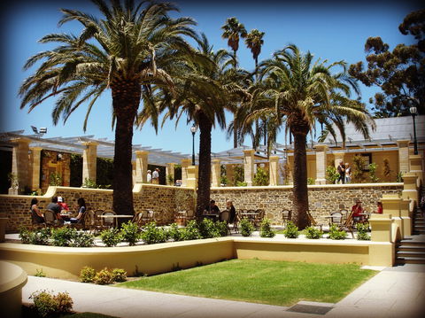 FINO Seppeltsfield - Australia Accommodation 1