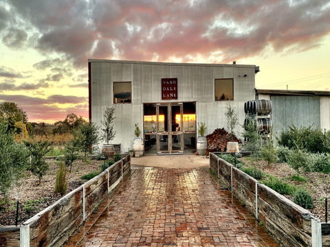Nashdale Lane Wines Cellar Door - Australia Accommodation 1