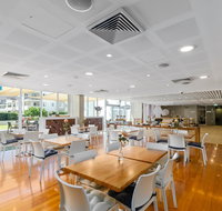 Q Cafe - Australia Accommodation