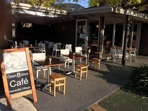 The White Rabbit - Australia Accommodation 0