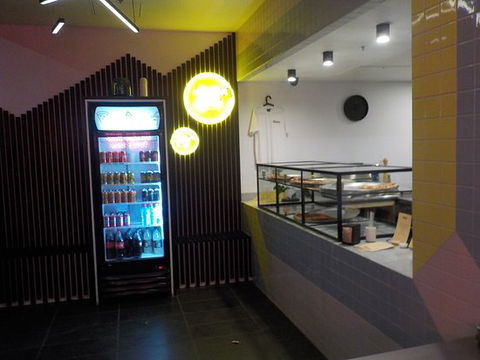 Duke Pizza - Australia Accommodation 0