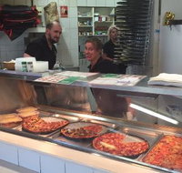 Rocky's Pizza - Australia Accommodation