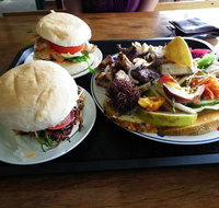 Big Barramundi BBQ Garden - Australia Accommodation