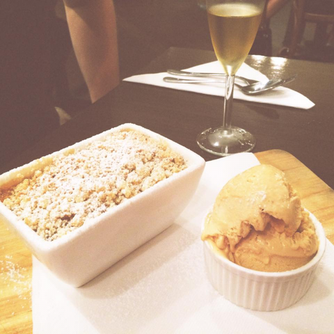 Three Little Pigs Bar & Bistro - Australia Accommodation 1