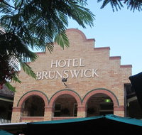 Bruns Brasserie - Australia Accommodation
