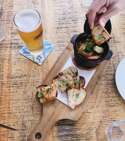 JFK Woodfire Kitchen & Bar - Australia Accommodation 6