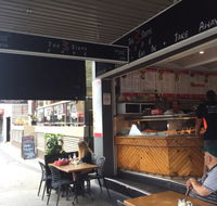 3 Steps Cafe - Australia Accommodation
