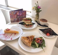 Yaye's Cafe - Australia Accommodation
