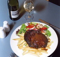 Bridge Hotel Bistro - Australia Accommodation