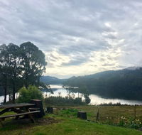 Lakeside Bar  Grill - Australia Accommodation