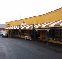 The Brown Dog - Australia Accommodation